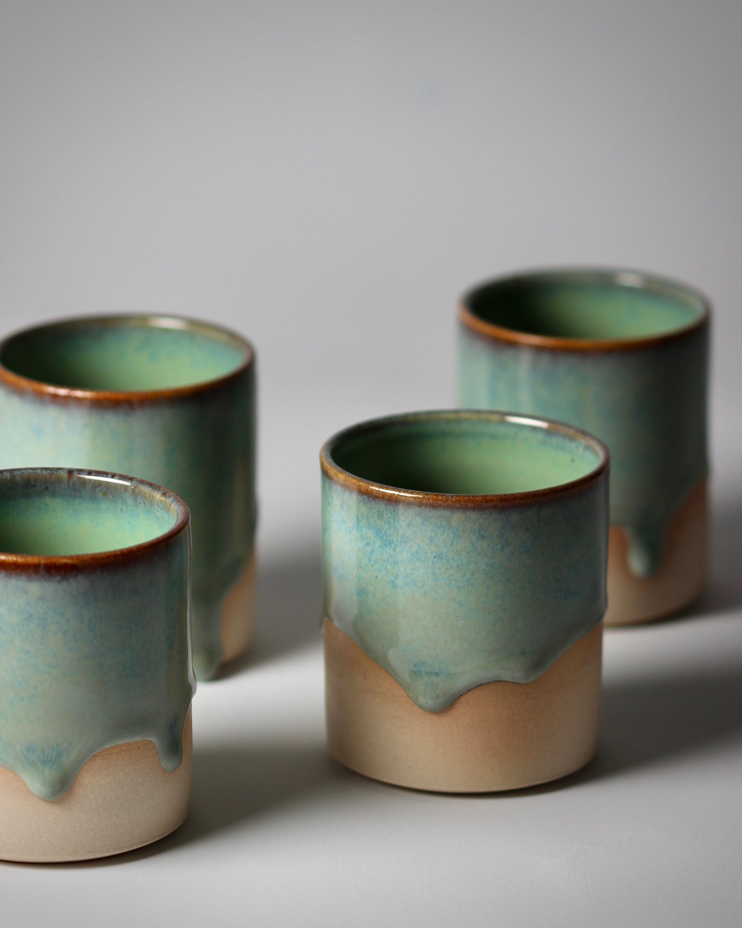 (NEW) Emerald Shore Cup Set (4)